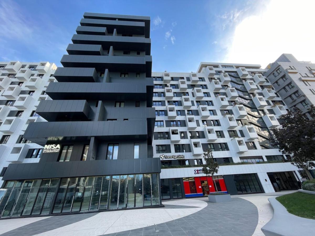 Square 21 Apartments Tirana Bagian luar foto