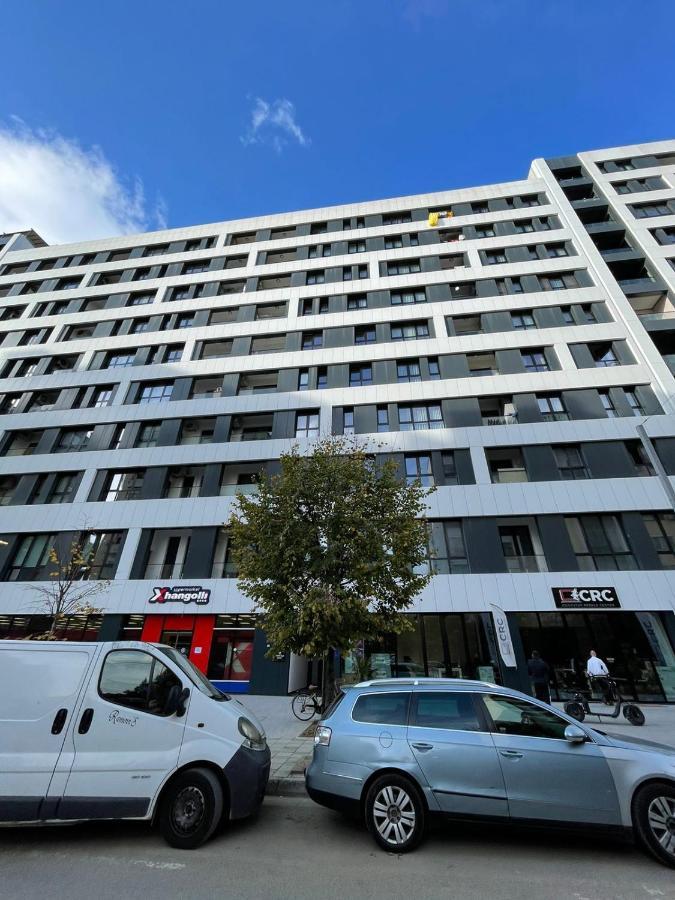 Square 21 Apartments Tirana Bagian luar foto