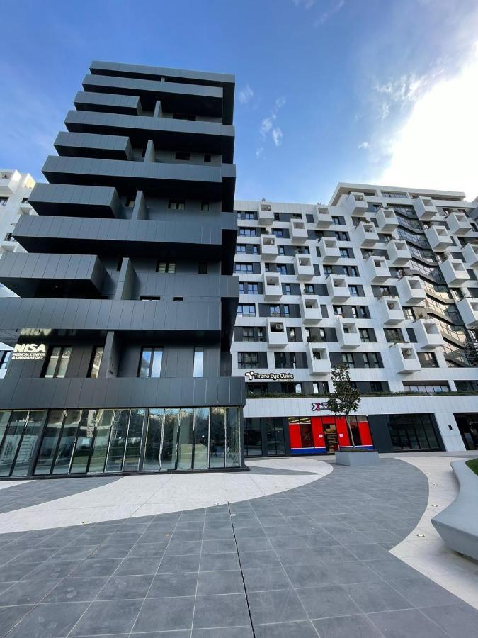 Square 21 Apartments Tirana Bagian luar foto